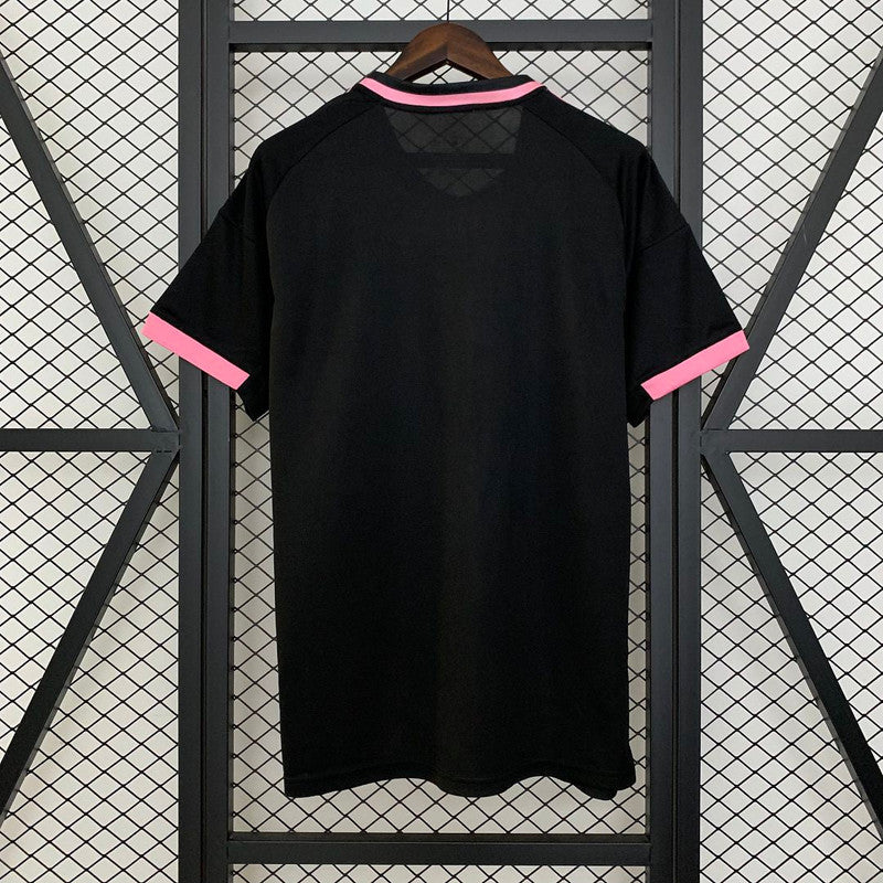 REAL MADRID PINK SNAKE KIT