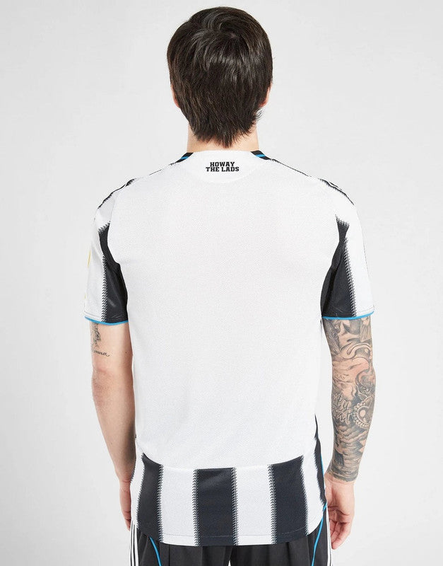NEWCASTLE UNITED FC 2025/26 HOME KIT