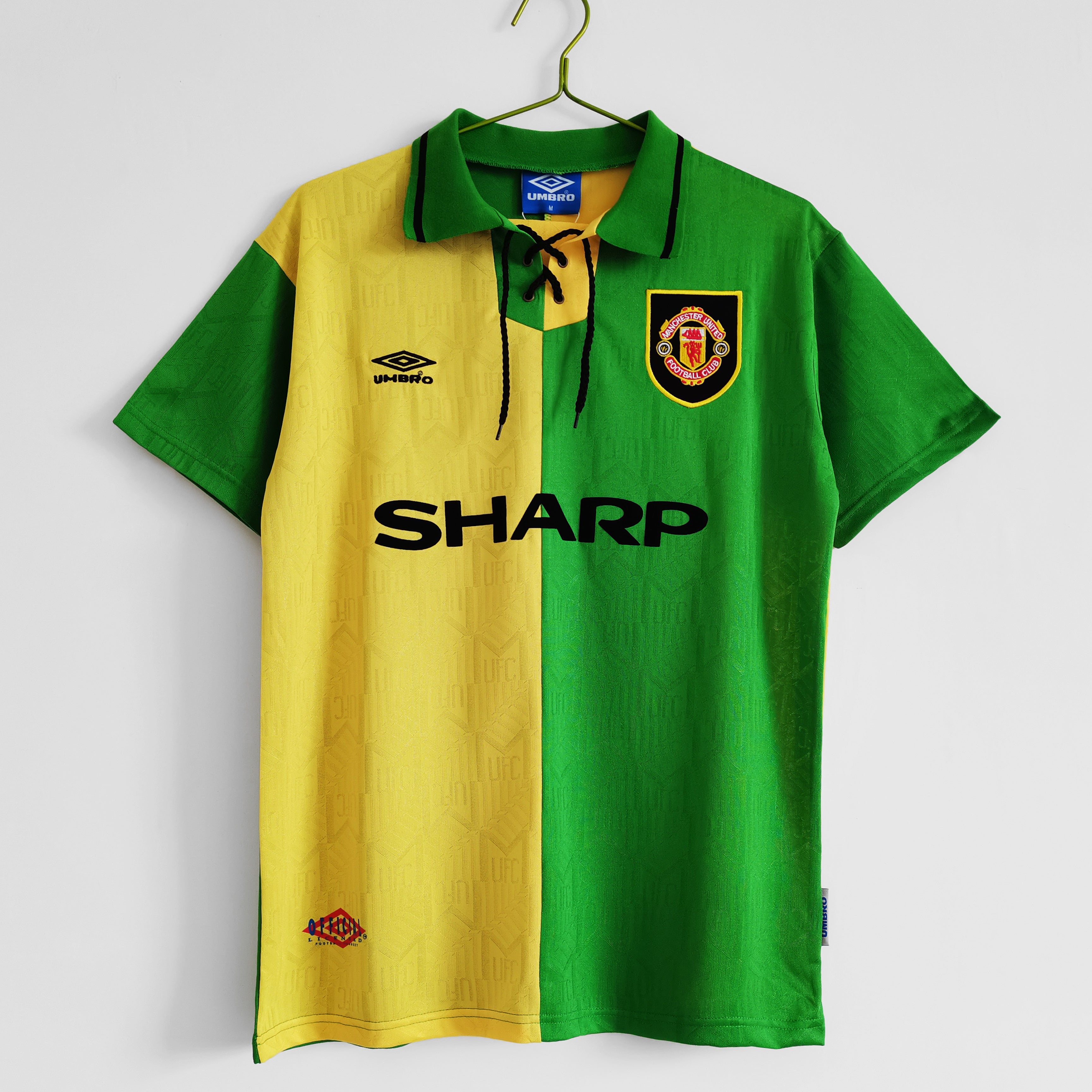 Manchester United 1992-94 yellow-green jersey