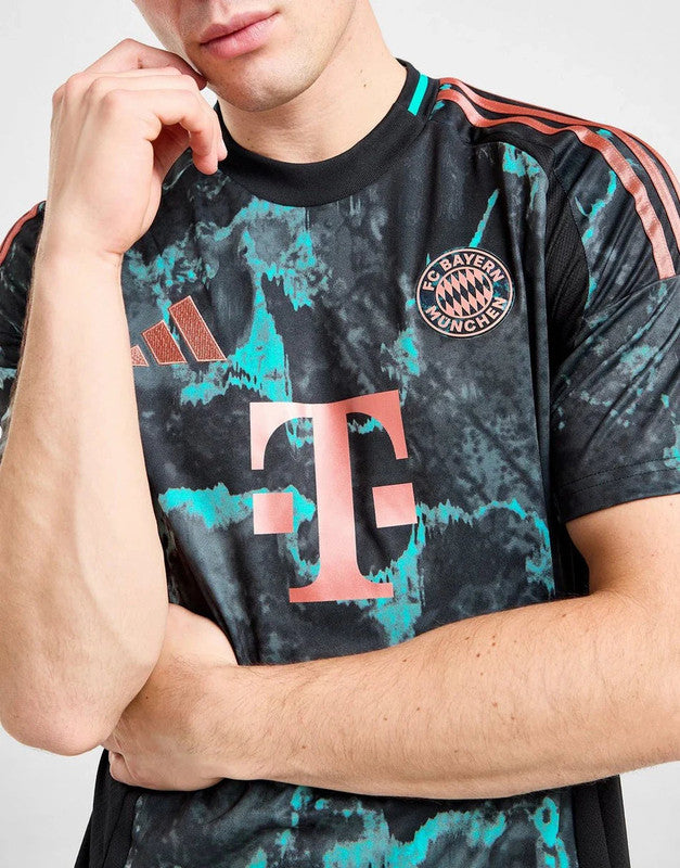 FC BAYERN MUNICH 2024/25 AWAY SHIRT