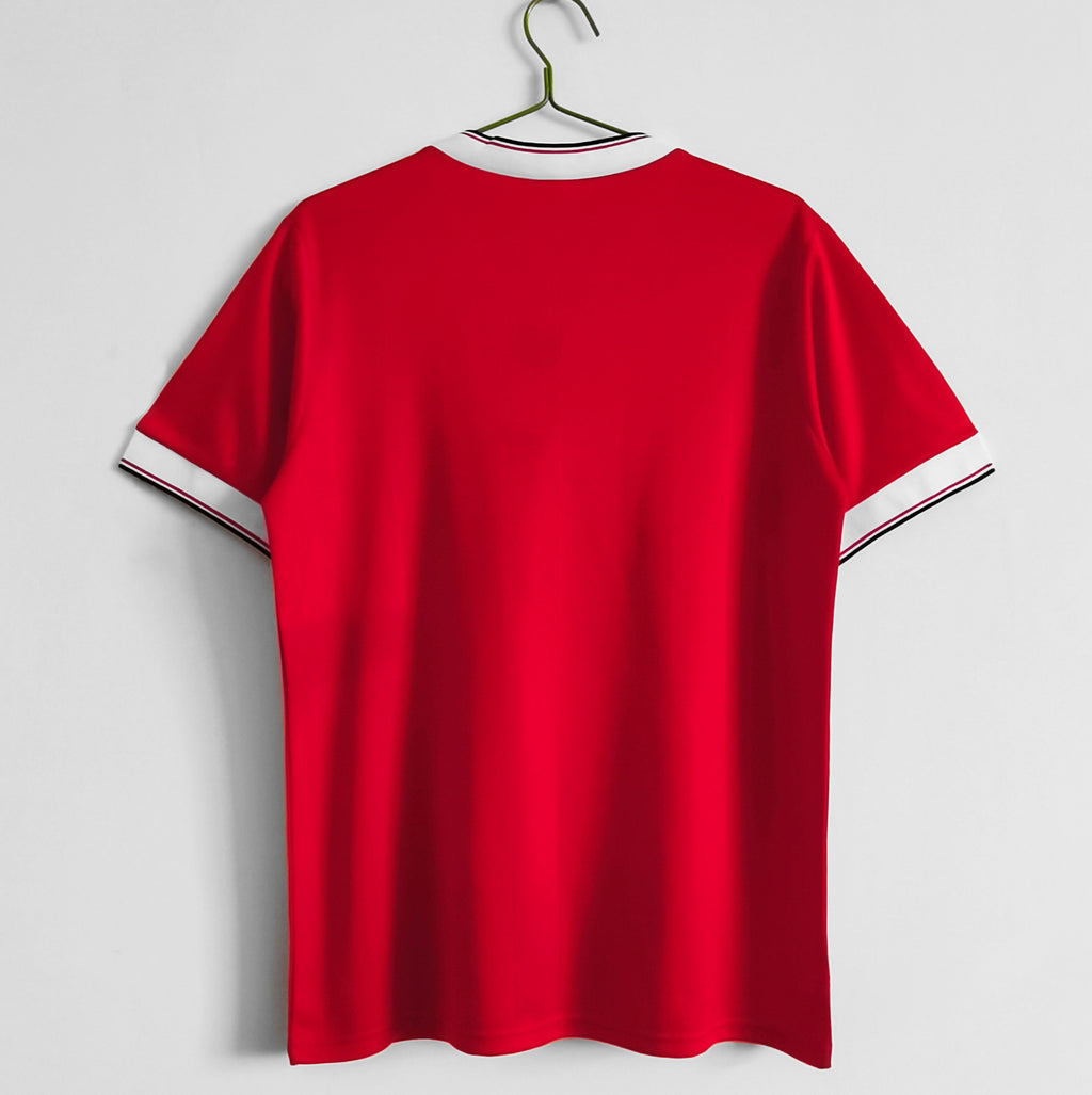 Manchester United 1983 Home jersey