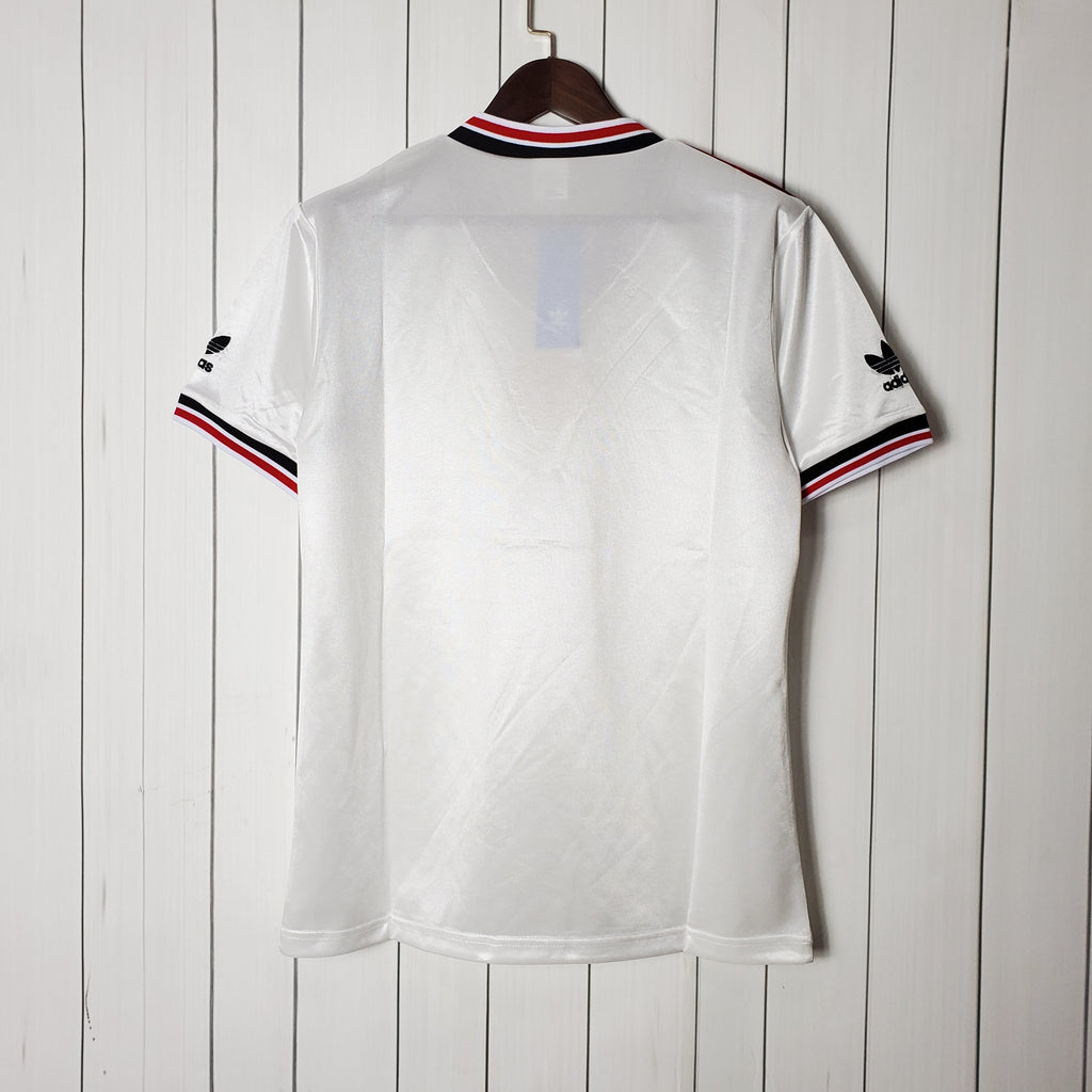 Manchester United 1985 away Retro jersey